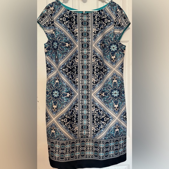 Tiana B. Dresses & Skirts - Tiana B Sheath Dress Women’s Size 16 Geometric Tile Print Cap Sleeve Career